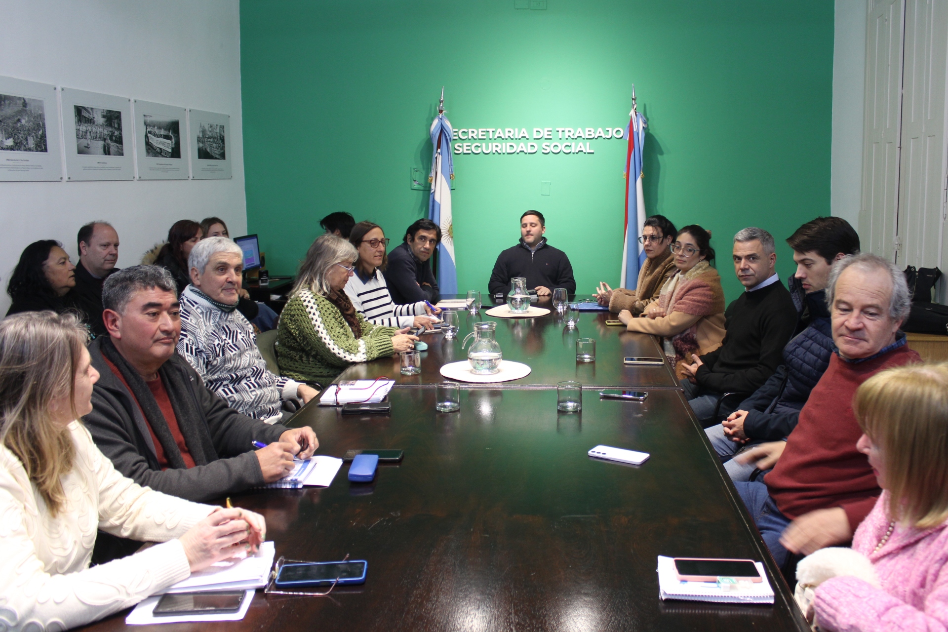 La provincia y los gremios docentes continuarán la negociación paritaria el miércoles