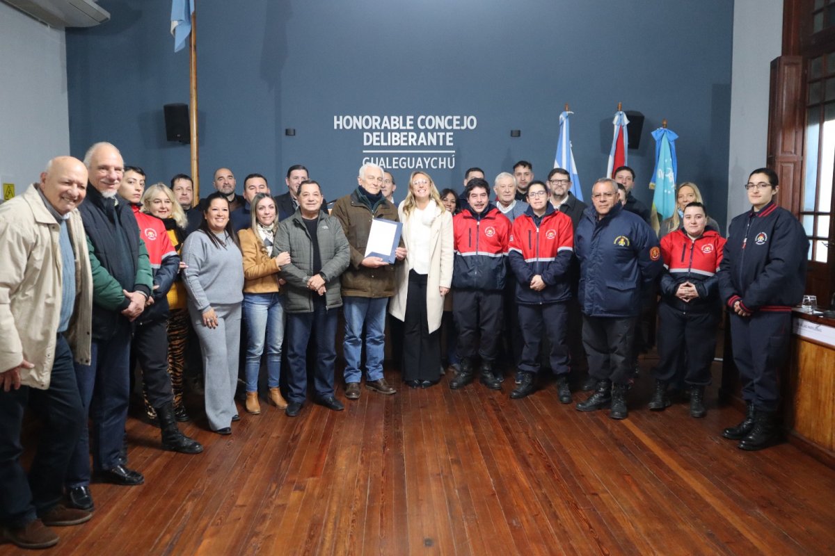 Voto unánime para la iniciativa de Davico que crea un fondo de apoyo para los Bomberos