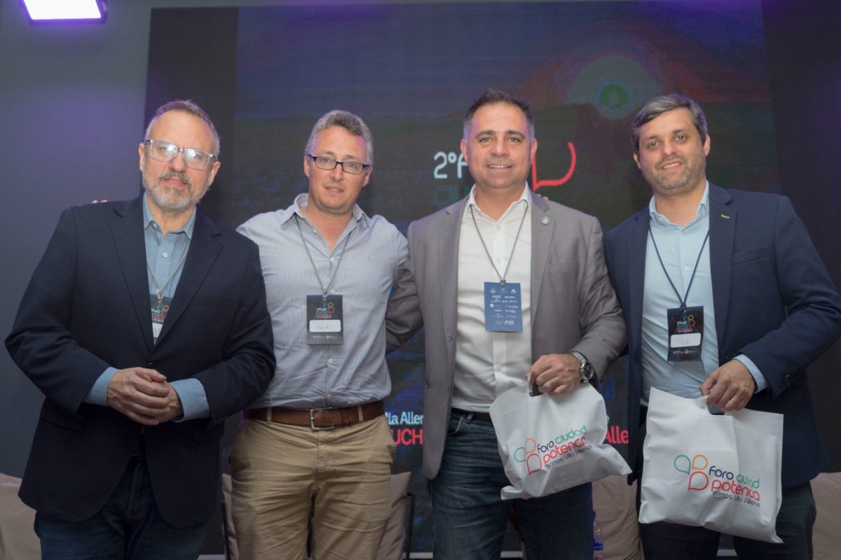 Davico presentó la experiencia Gualeguaychú en el 2° Foro Ciudad Potencia en Córdoba