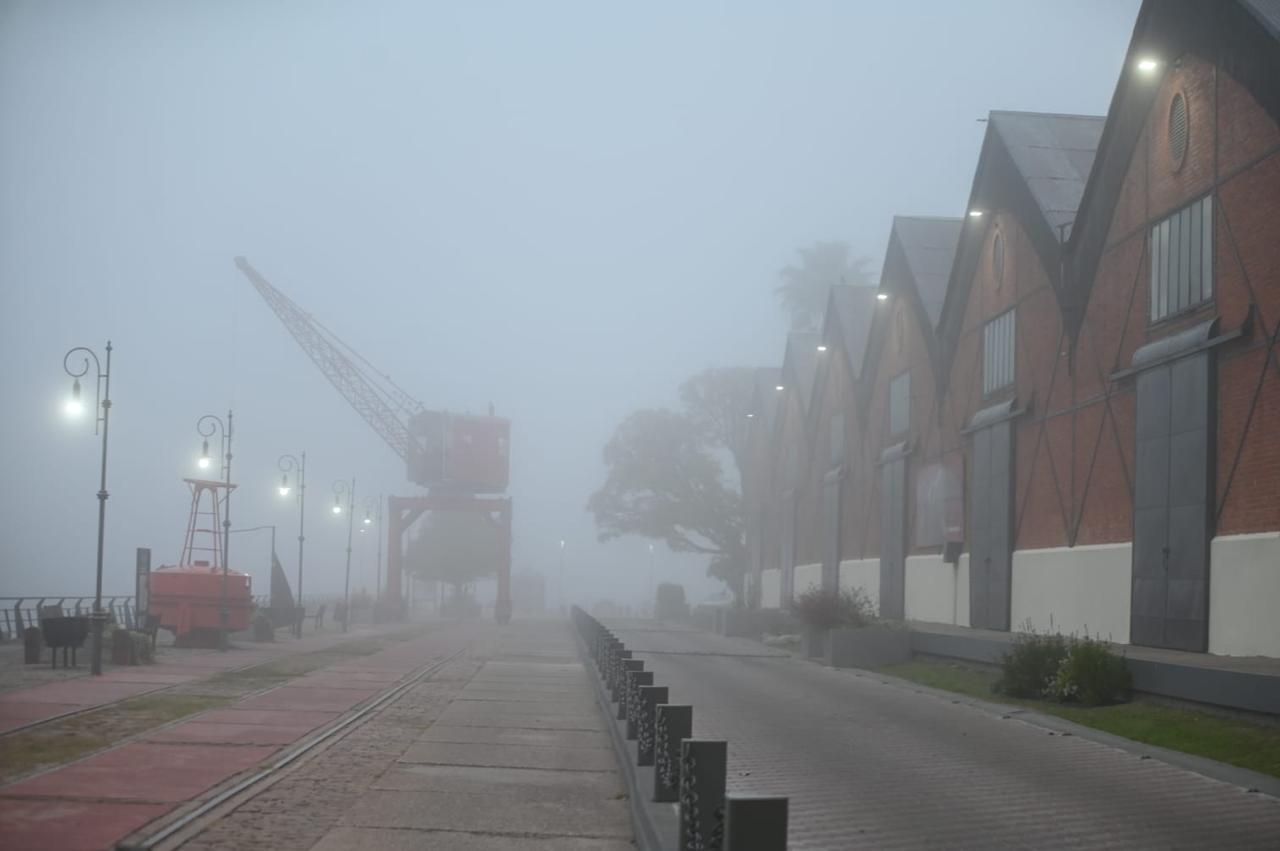 Advierten sobre la presencia de bancos de niebla en el sudeste de la provincia