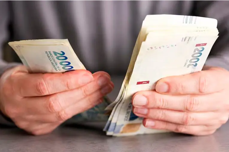 El 76,5% de los trabajadores entrerrianos destinó el aguinaldo a pagar deudas o cubrir gastos corrientes