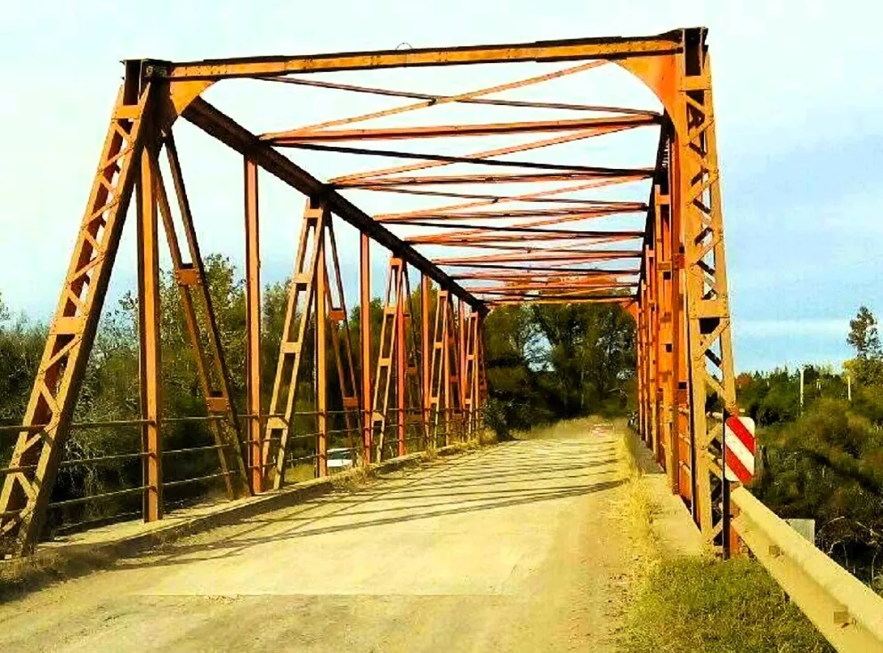 A través de un crédito internacional anunciaron la construcción del puente sobre el arroyo El Sauce