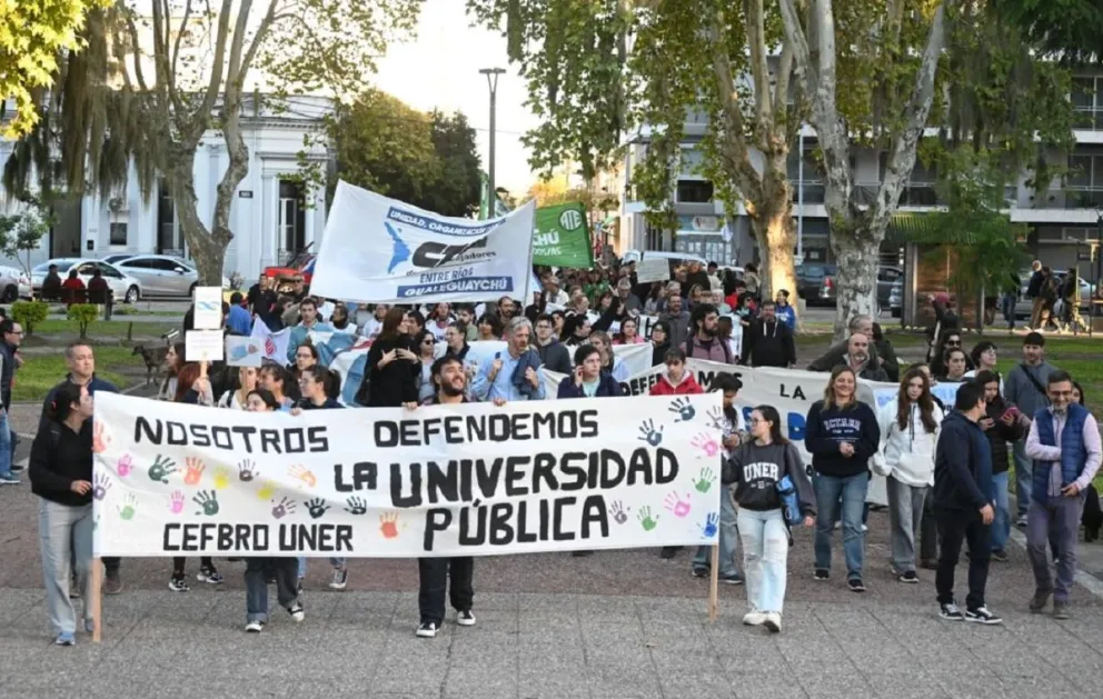 Quinta Marcha Federal: Universitarios  se concentrarán y marcharán desde la UNER a Plaza San Martín