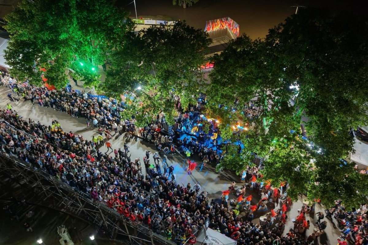 Gualeguaychú abrazó al mundo en la apertura histórica del Mundial de Canotaje Maratón