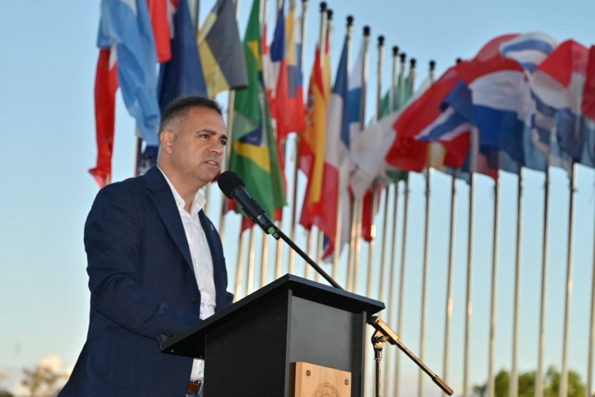 Davico en el acto de cierre del Mundial de Canotaje: “Gualeguaychú siempre será su casa”